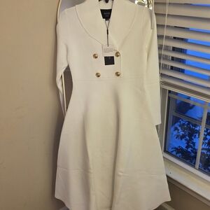 Elegant White Long Sleeve Dress with Gold Buttons